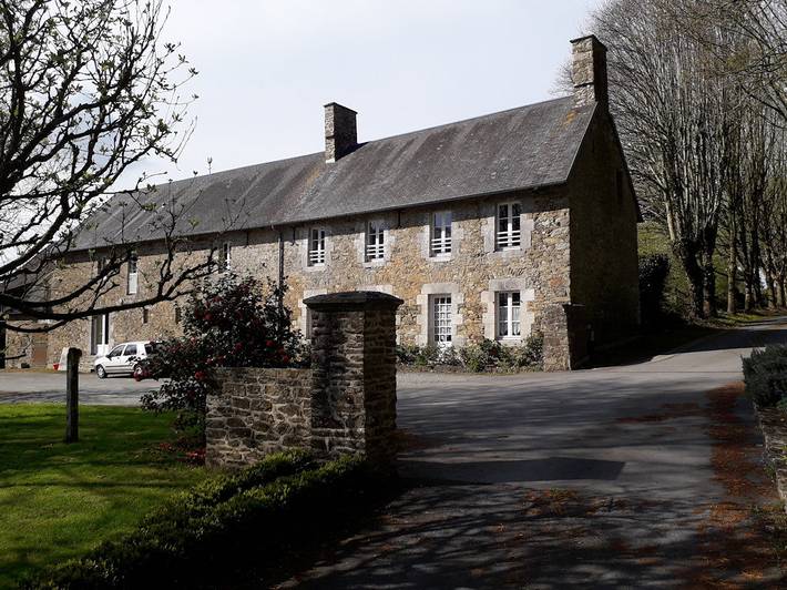Gîte pour 12 personnes, avec jardin et terrasse à Gratot - 2