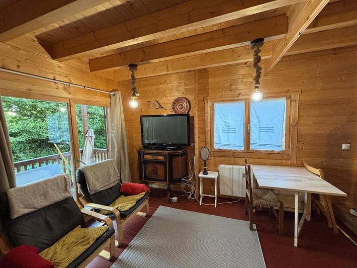 Casa de vacaciones para 8 personas, con jardín además de vistas y terraza, Se admiten mascotas en Sierra Norte - 3