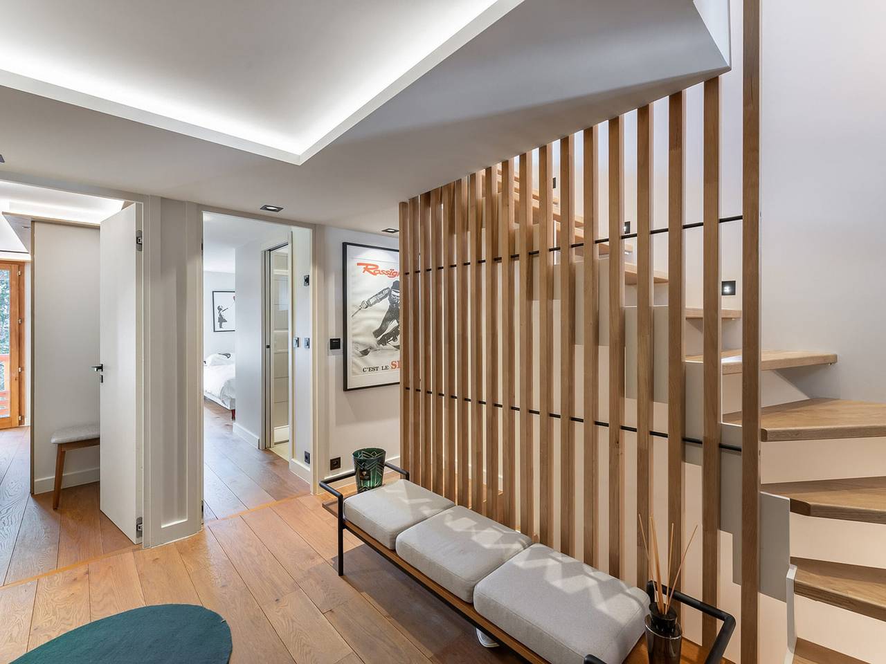 Hel lejlighed, Elegant Triplex in Courchevel 1850 with Fireplace and Parking in Courchevel 1850, Saint-Bon-Tarentaise