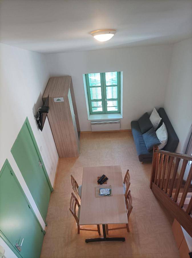 Gîte pour 4 personnes, avec vue, animaux acceptés à Le Val - 3