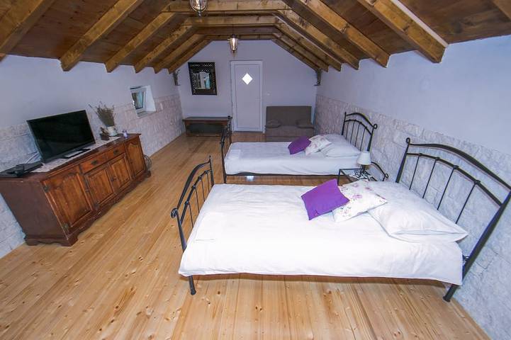 Ferienhaus für 14 Personen, mit Garten in Split-Dalmatien - 2