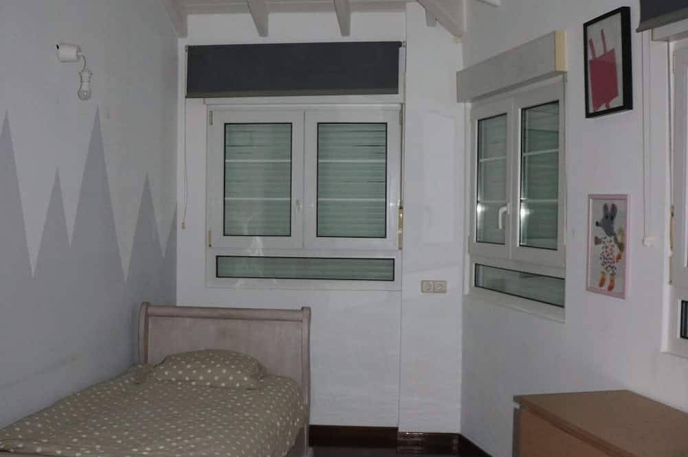 Maison spacieuse avec espaces extérieurs au coeur d'Aguilas, à 200m de la plage in Águilas, Costa Cálida