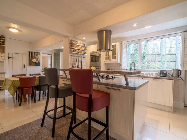 Amazing Guest Cottage in Nottingham with Parking! - Pass the Keys in Nuthall, Nottinghamshire