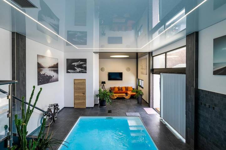 Location de vacances pour 6 personnes, avec Balcon et Jacuzzi ainsi que Terrasse et Jardin à Hindisheim
