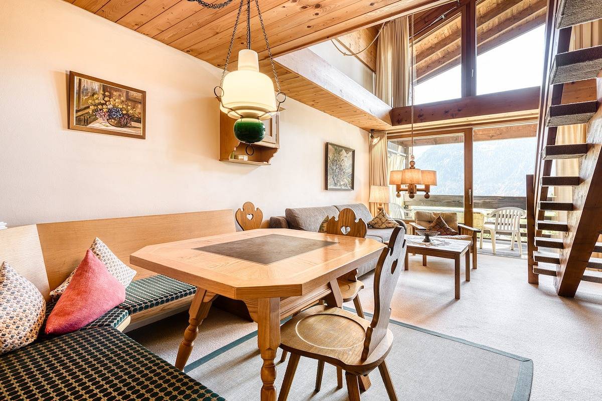 Geheel appartement, Retrowohnung mit Bergpanorama in Schruns, Schruns-Tschagguns