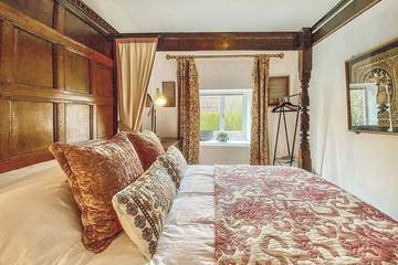 Glamping for 2 People in Longleat Forest, Cranborne Chase, Photo 1