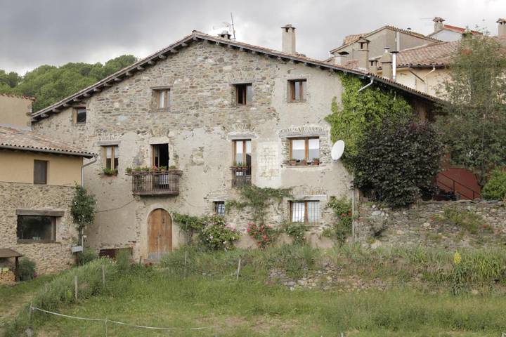 Maison de campagne pour 4 personnes, avec balcon et vue à Molló - 2