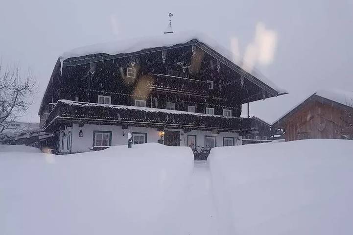 Hütte für 7 Personen, mit Balkon in Ruhpolding
