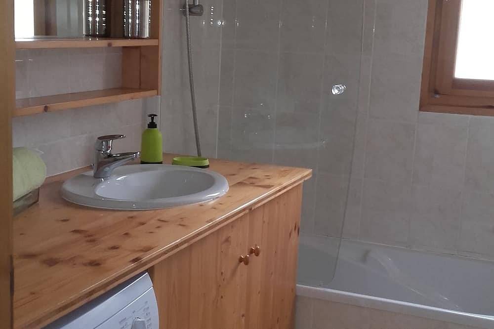 Apartamento entero, Apartamento de 4 / 6p con terraza tranquila, cerca de estaciones de esquí in Saint-Jean-de-Sixt, Región de Annecy
