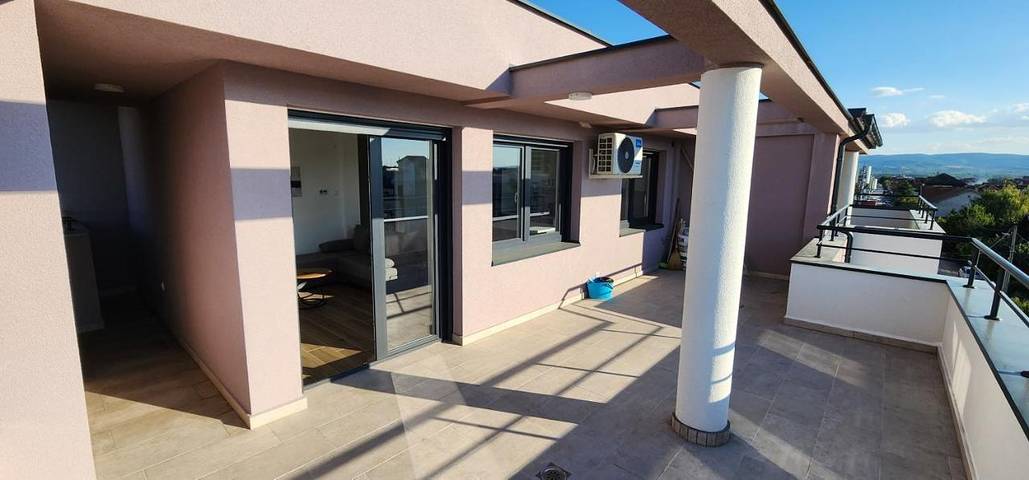 Gîte pour 6 personnes, avec vue et balcon à Novi Sad - 2