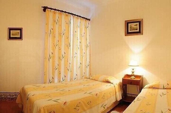 Ganze Wohnung, Sehr zentral und ruhig gelegene Ferienwohnung für zwei Personen in São Martinho (Sintra), Sintra