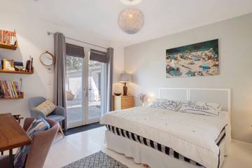 Chambre D’hôte pour 2 Personnes dans Auribeau-sur-Siagne, Région de Cannes, Photo 2