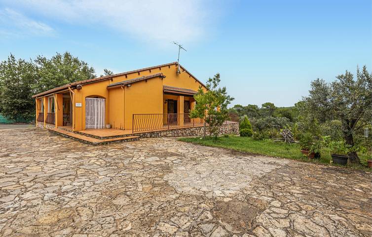 Location de vacances pour 8 personnes, avec jardin et piscine à Les Arcs (Var) - 3