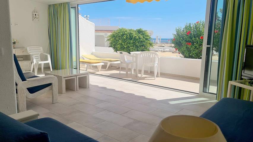 Ferienwohnung für 4 Personen, mit Pool und Balkon - 1