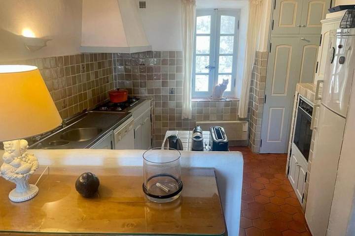 Location de vacances pour 8 personnes, avec terrasse dans Office De Tourisme Gassin - 4