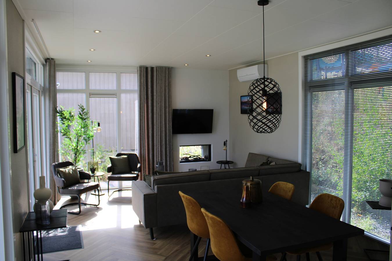 Resort Rhederlaagse Meren — Cube Comfort Deluxe | 4 Personen in IJssel