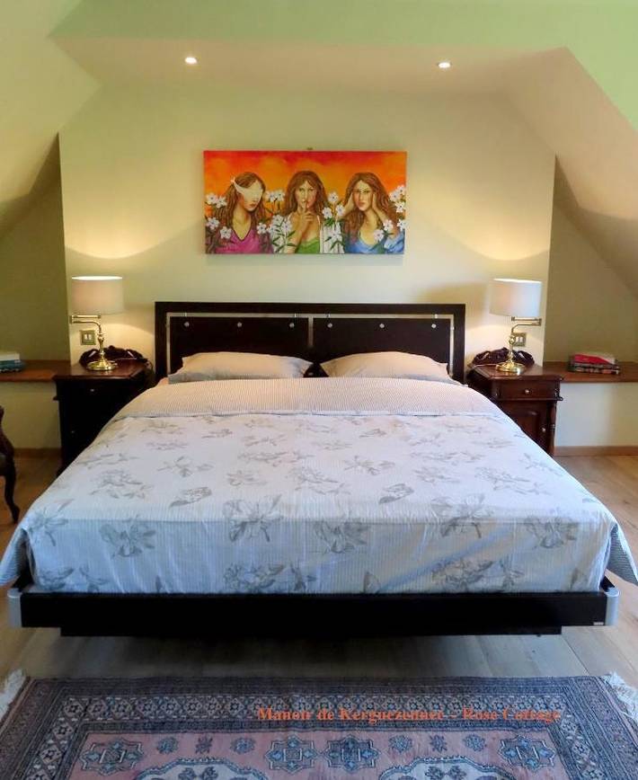 Location de vacances pour 4 personnes, avec vue et jardin à Saint-Clet - 2