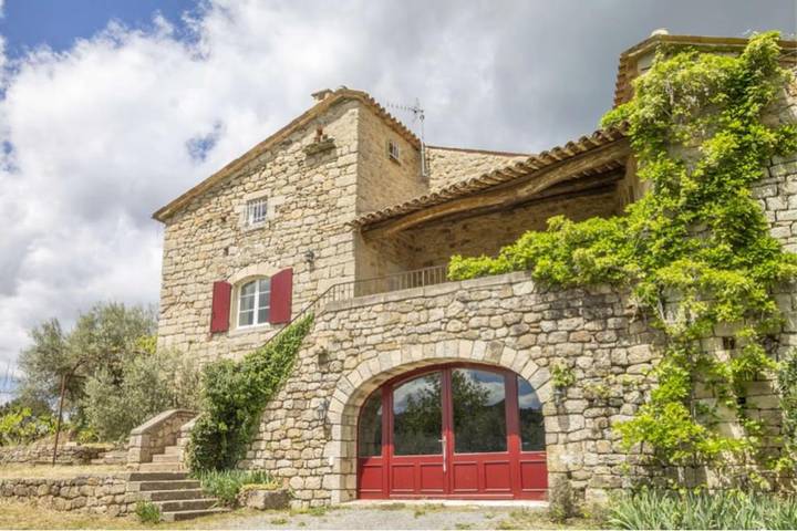 Maison de vacances pour 12 personnes, avec piscine ainsi que vue et jardin