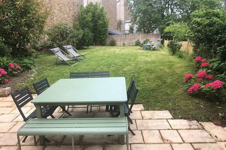 Location de vacances pour 10 personnes, avec Jardin dans Plage du Béchet