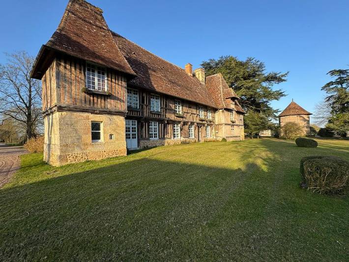 Location de vacances pour 6 personnes, avec Terrasse ainsi que Jardin et Vue dans Livarot-Pays-d'Auge - 3