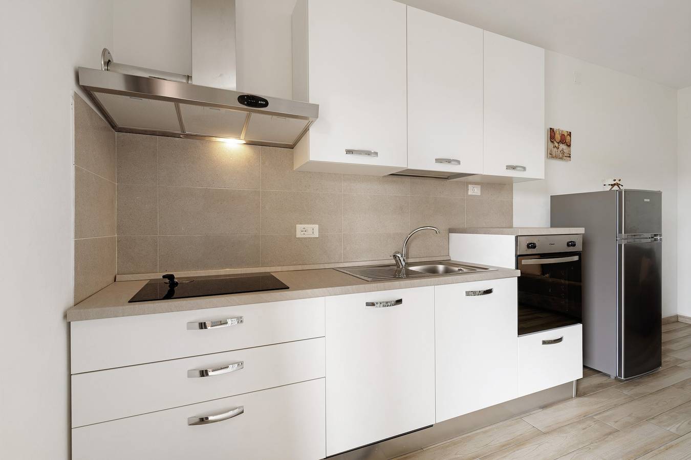 Apartamento inteiro, Apartamento 'Camera 6' com vista para a montanha, Wi-Fi e ar condicionado in Zignago, La Spezia (província)
