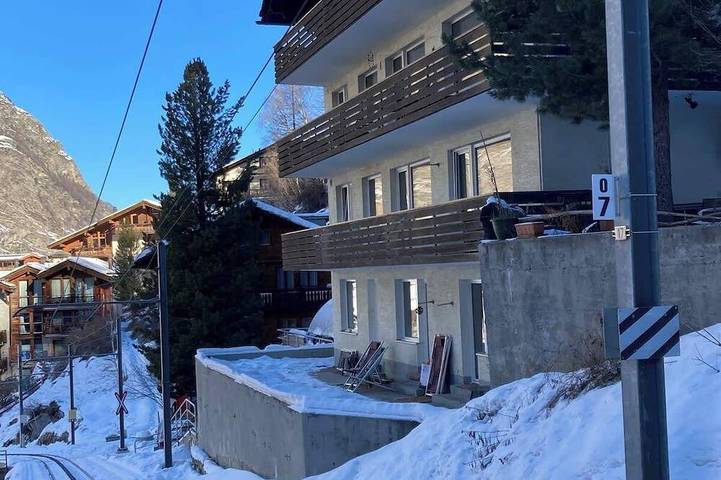 Ganze Wohnung, Chalet Studio Zermatt: Matterhorn-Blick & Terrasse in Zermatt, Walliser Alpen