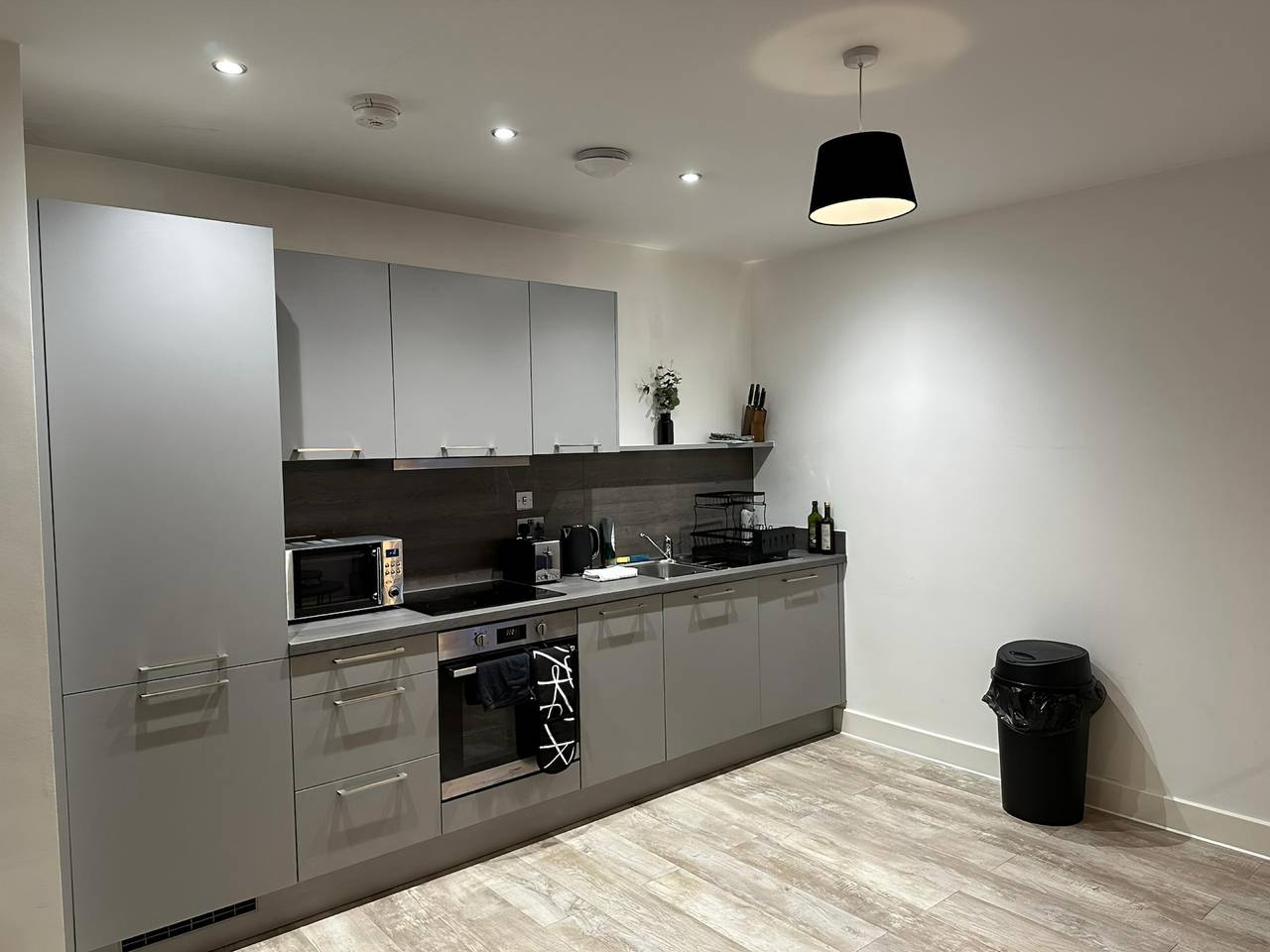 Ganze Ferienwohnung, 1 Bed Flat - Sleeps 3 - Parking - Wifi in Birmingham, Birmingham und Umgebung