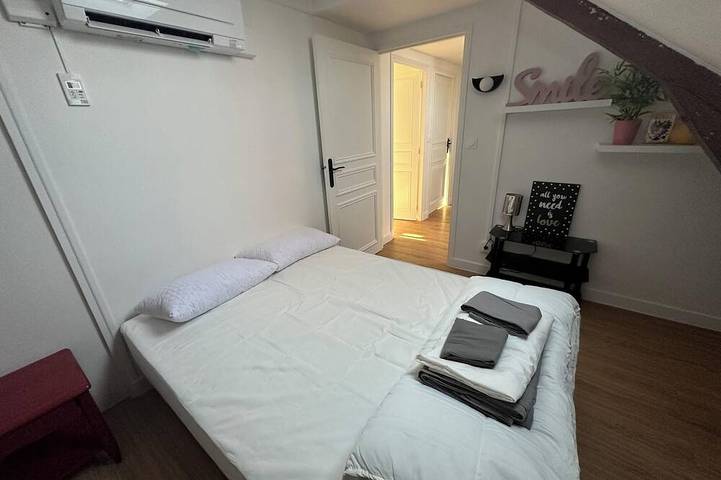 Location de vacances pour 11 personnes, avec terrasse et jardin à Saint-Florentin - 4
