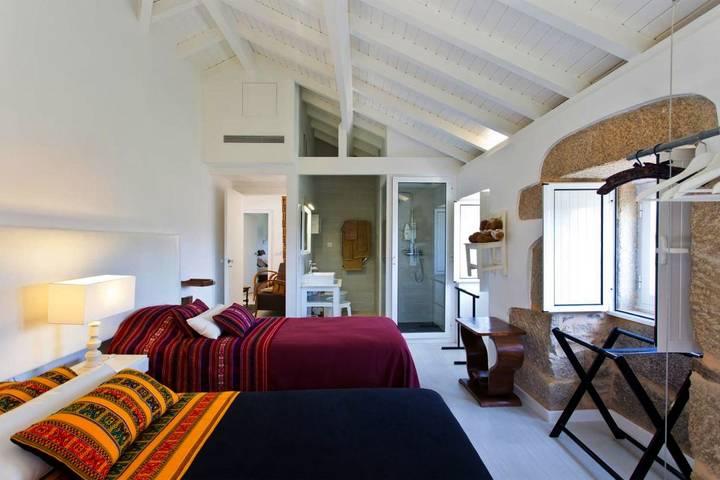 Location de vacances pour 5 personnes, avec vue ainsi que piscine et jardin dans Arco de Baúlhe - 3