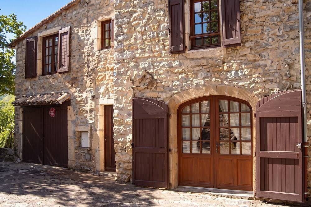Homerez - Maison à Mostuéjouls in Mostuéjouls, Parc naturel régional des Grands Causses