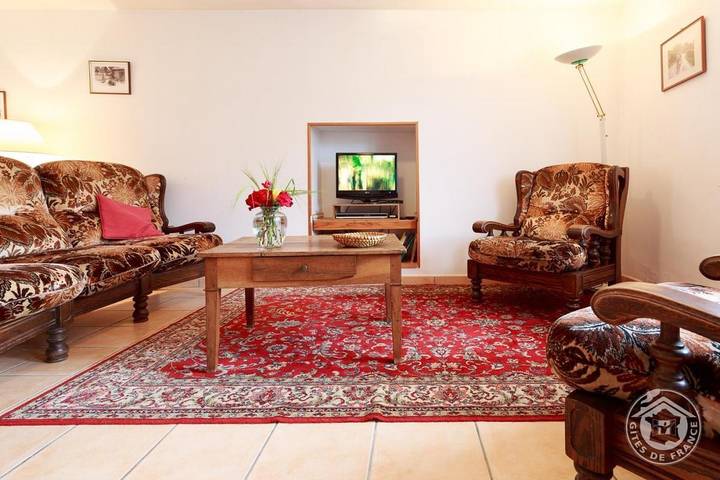 Gîte pour 8 personnes, avec terrasse à Drumettaz-Clarafond - 4