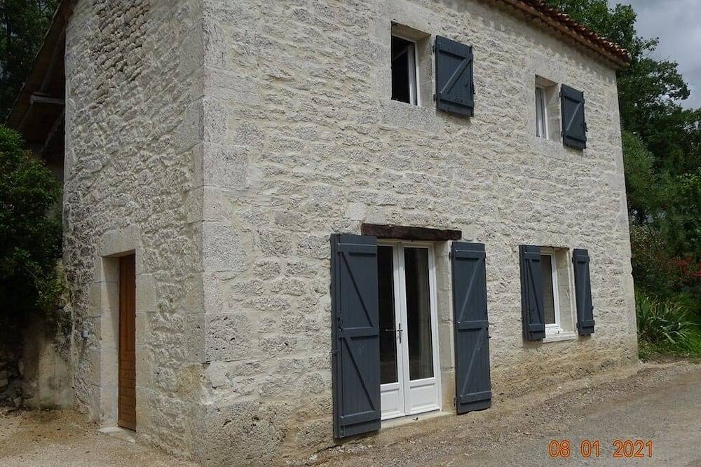 Le Fournil De Terisse in Montpezat-de-Quercy, Causses du Quercy Regional Nature Park