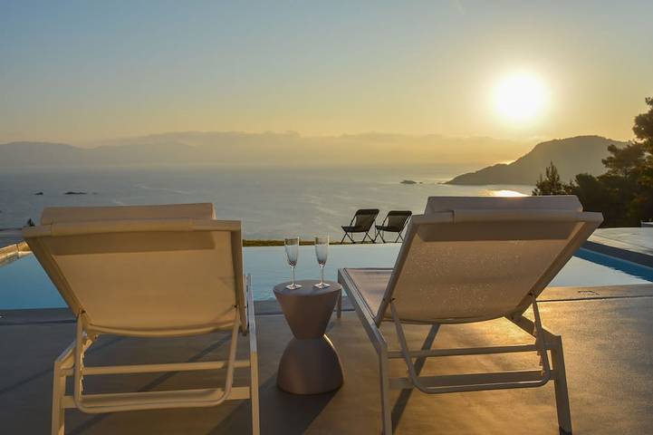 Villa for 4 people, with garden in Skiathos