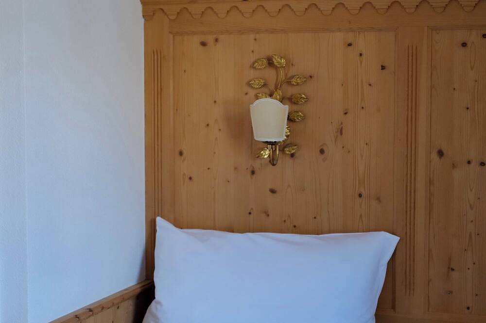 Luxury Chalet at the Foot of the Dolomites by the Castle in La Villa, Abtei