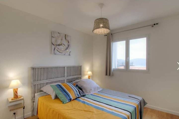 Location de vacances pour 4 personnes, avec terrasse et jardin à Villanova - 2