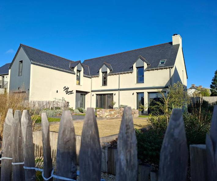 Chambre d’hôte pour 2 personnes, avec terrasse et jardin à Lancieux