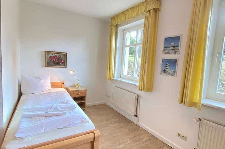 Ferienhaus für 2 Personen, mit Pool und Terrasse in Heringsdorf - 2