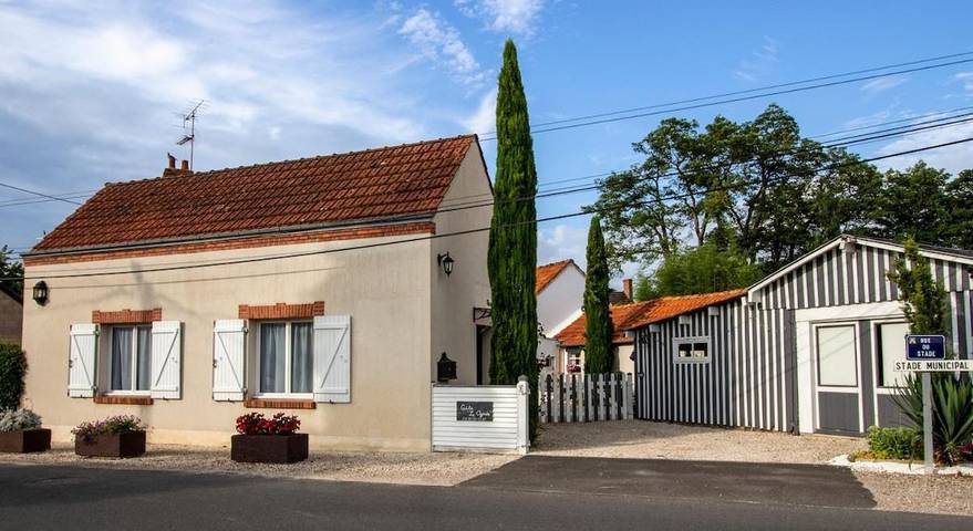 Location de vacances pour 5 personnes, avec jardin, animaux acceptés dans Tigy