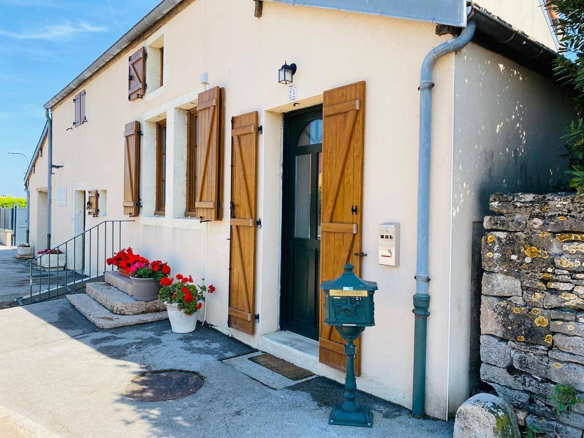 Appartement entier, One-Bedroom Apartment in Gevrey-Chambertin, Région de Dijon