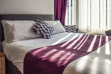 Log Cabin for 14 People in Blackpool, North West England, Photo 2