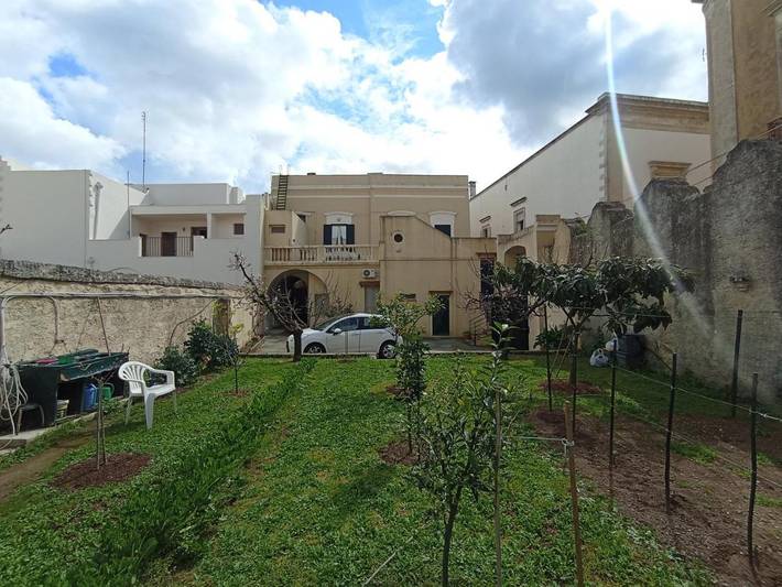 Gîte pour 2 personnes, avec jardin et vue, animaux acceptés à Ugento - 3