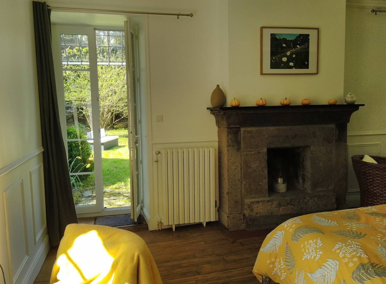 Chambre d’hôte "Côté jardin" en Suisse Normande - Chambre in Montilly-sur-Noireau, Région d'Argentan
