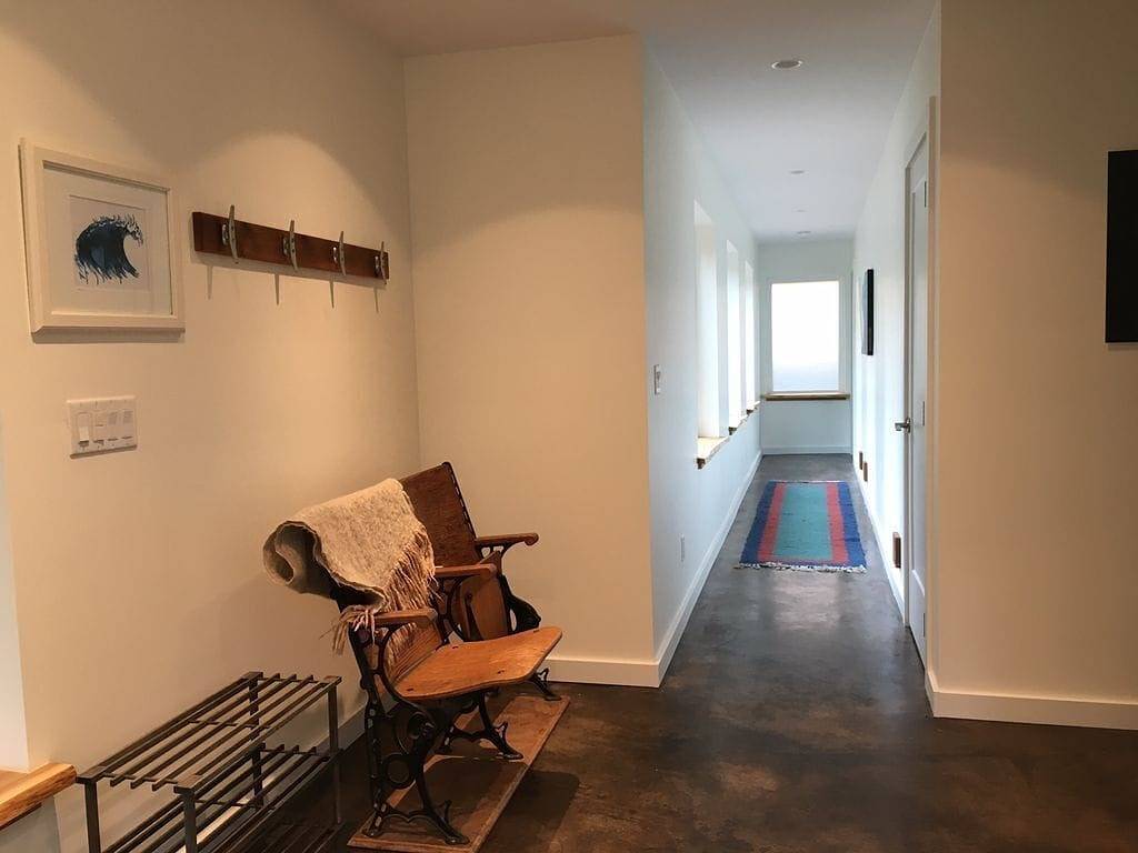 Cozy home in Tofino w/ hottub in Tofino, Alberni-Clayoquot Regional District