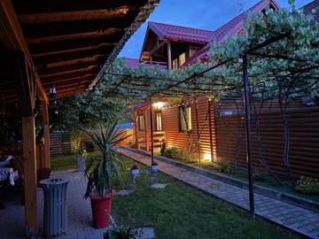 Maison d’hôte pour 2 personnes, avec vue et jardin à Sibiu