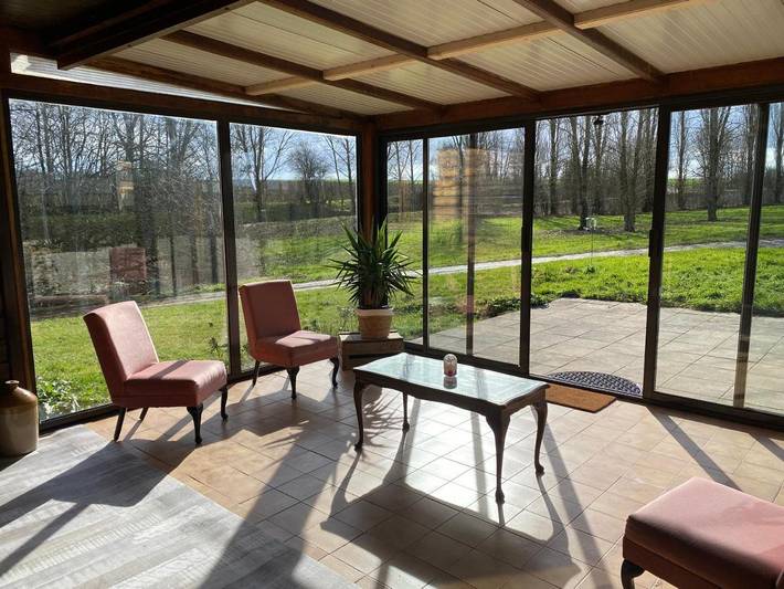 Location de vacances pour 6 personnes, avec Terrasse ainsi que Jardin et Vue à Auchonvillers