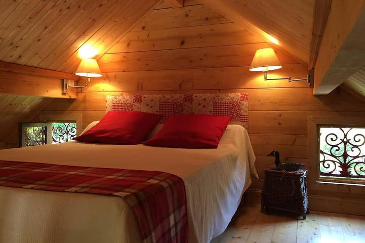 Gîte pour 4 personnes, avec jardin et terrasse à Jouillat - 3