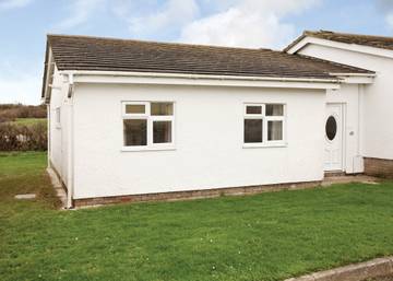Bungalow for 6 People in Trearddur Bay, Wales, Photo 2