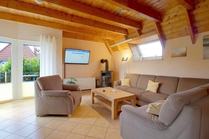 Ferienhaus für 6 Personen, mit Terrasse und Garten