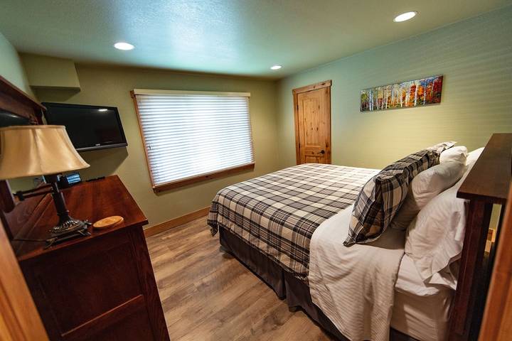 Vacation rental for 10 people, with balcony and hot tub in Mammoth Lakes
