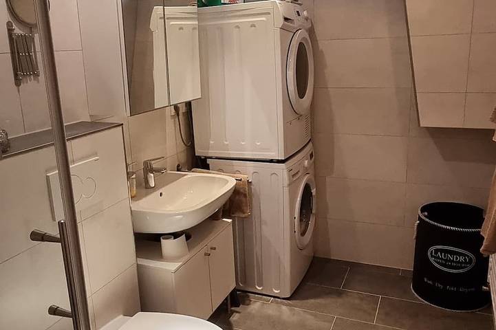 Ferienwohnung für 2 Personen, mit Terrasse und Whirlpool sowie Sauna und Garten am Taunus - 4